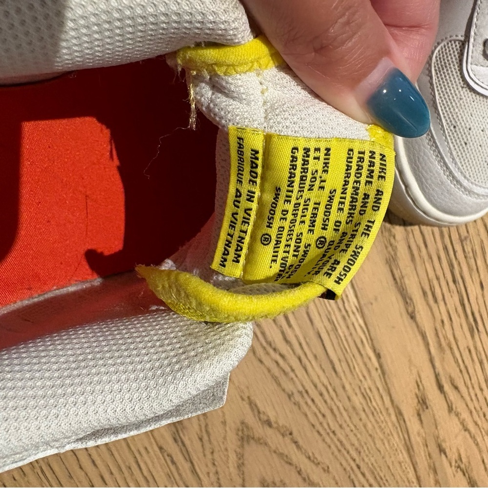 Nike Air Force 1 Shadow Smile Sneakers - 7.5 - Picture 13 of 16